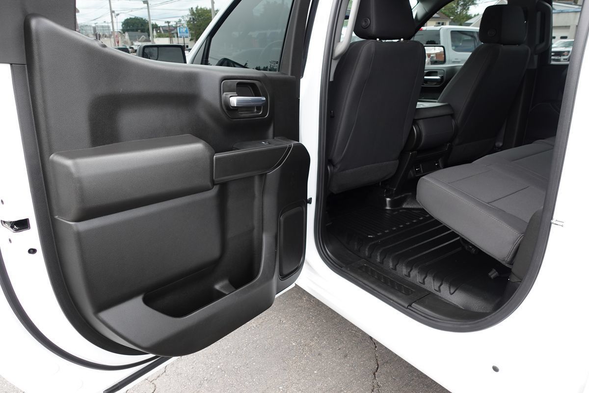 Used 2024 GMC Sierra 1500 Pro w/ Fleet Convenience Package AWD/4WD image 18
