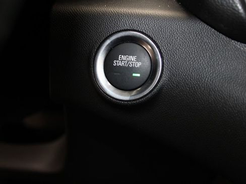 Used 2024 GMC Terrain SLE image 41