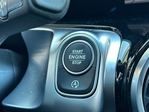 New 2026 Mercedes-Benz GLB 35 AMG 4MATIC image 29