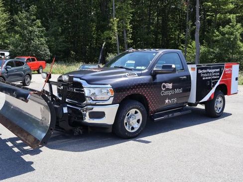 Used 2022 RAM 2500 Tradesman AWD/4WD image 3