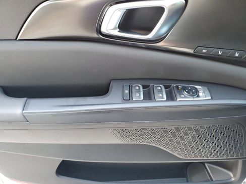 New 2026 Kia Carnival SX w/ SX Dark Edition Package image 29