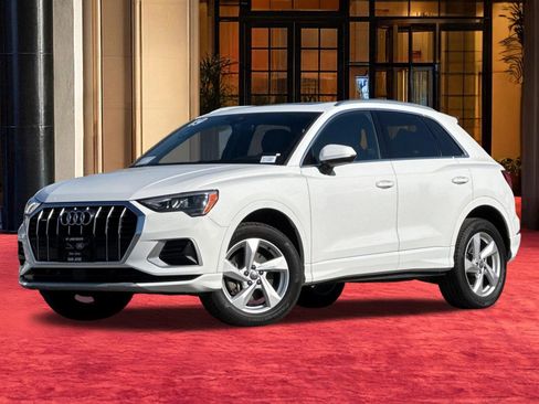 Used 2019 Audi Q3 2.0T Premium AWD/4WD image 24