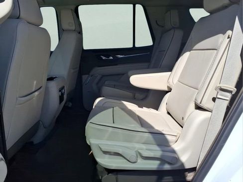 Used 2023 GMC Yukon Denali AWD/4WD image 19