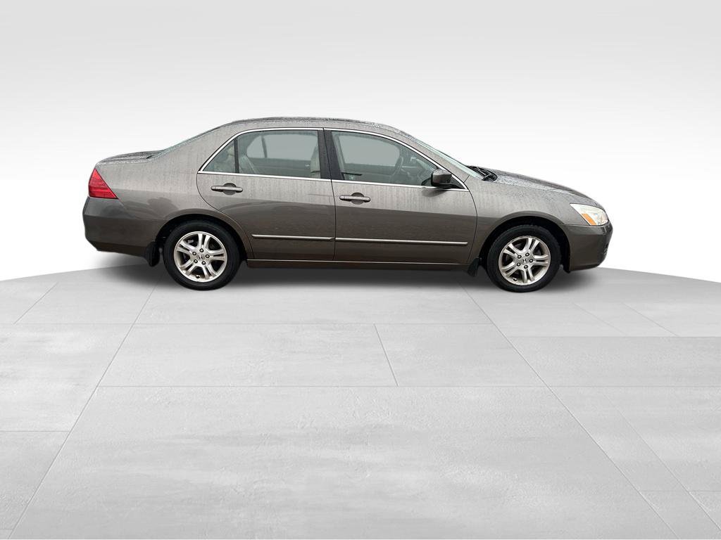 Used 2007 Honda Accord EX-L image 6