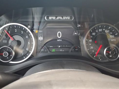 New 2026 RAM 1500 4x4 Crew Cab image 20