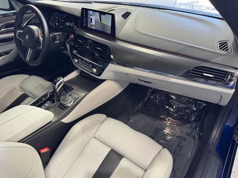 Used 2018 BMW M5 w/ Executive Package AWD/4WD image 5