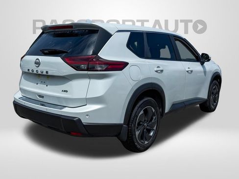 Certified 2026 Nissan Rogue SV AWD/4WD image 5