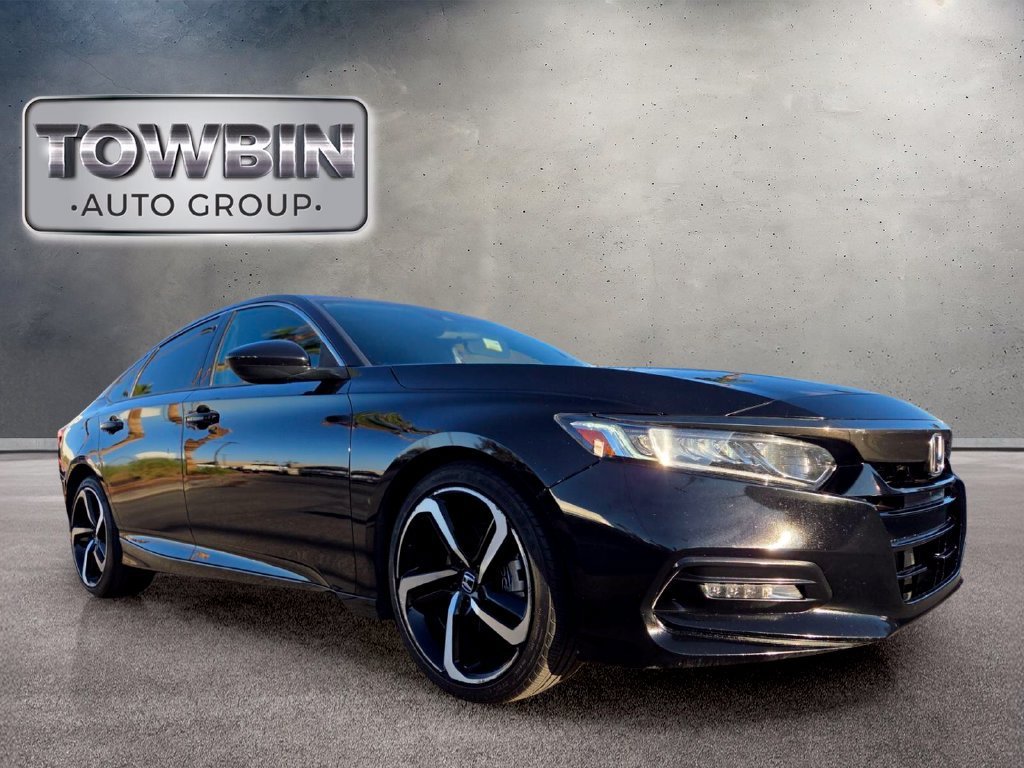 Used 2018 Honda Accord Sport image 2