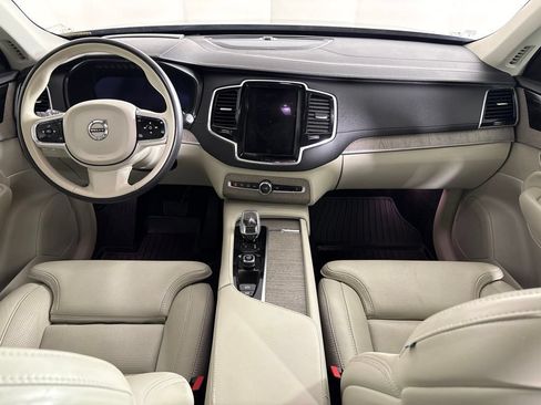 Used 2024 Volvo XC90 T8 Ultimate w/ Protection Package Premier AWD/4WD image 13