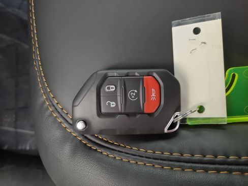 New 2025 Jeep Wrangler Unlimited Rubicon 392 image 28