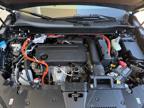 Certified 2025 Honda CR-V Sport-L image 44