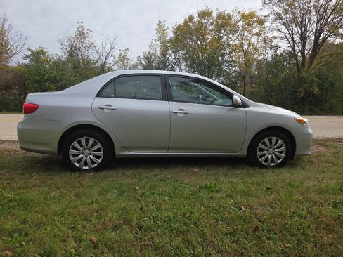 Used 2012 Toyota Corolla LE image 7
