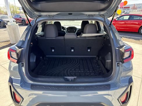 Used 2024 Subaru Crosstrek 2.0i Premium image 6