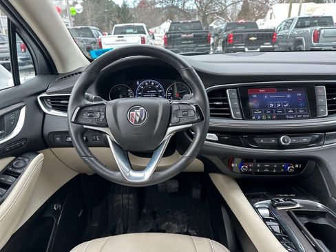 Used 2023 Buick Enclave Avenir w/ Avenir Technology Package image 13
