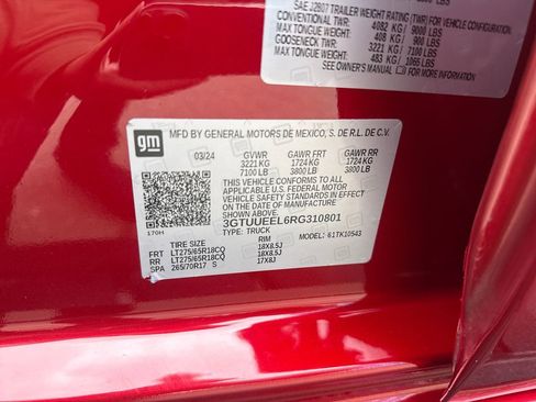 Used 2024 GMC Sierra 1500 AT4 w/ AT4 Premium Package AWD/4WD image 29