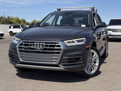 Used 2018 Audi Q5 Prestige w/ Prestige Package AWD/4WD image 3