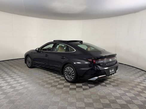 Used 2024 Hyundai Sonata Limited FWD image 10