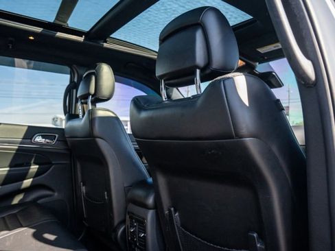 Used 2020 Jeep Grand Cherokee Limited X image 44