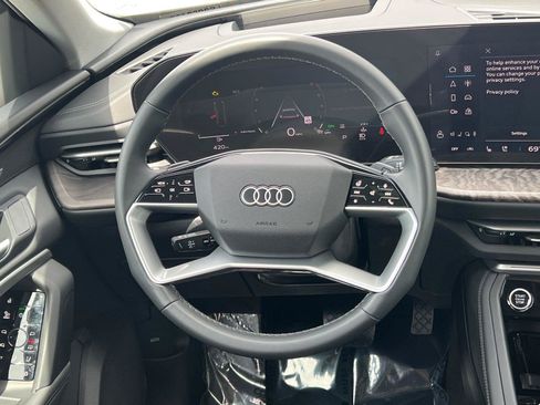 Certified 2025 Audi Q5 Premium Plus w/ Premium Plus AWD/4WD image 25