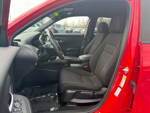 Used 2024 Honda HR-V Sport image 10