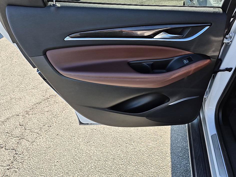 Certified 2019 Buick Enclave Avenir w/ Avenir Technology Package FWD image 29