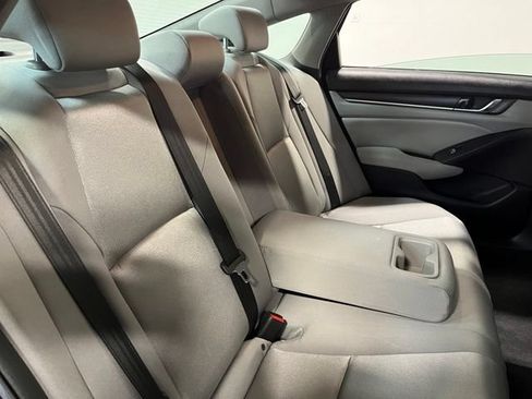 Used 2019 Honda Accord EX image 15