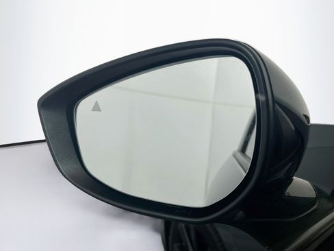 Used 2025 MAZDA MAZDA3 s AWD/4WD image 16