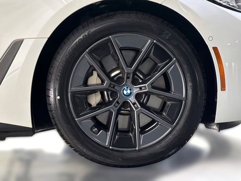 Certified 2023 BMW i4 eDrive35 RWD image 11