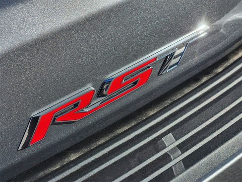 New 2026 Chevrolet Suburban RST w/ RST Capability Package image 7