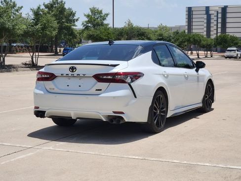 Used 2024 Toyota Camry XSE w/ Navigation Package FWD image 5