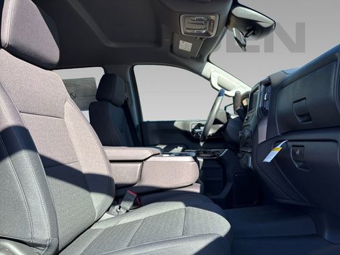 New 2026 Chevrolet Silverado 1500 Custom Trail Boss image 9