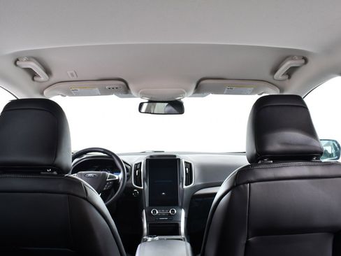 Used 2024 Ford Edge SEL w/ Convenience Package image 17