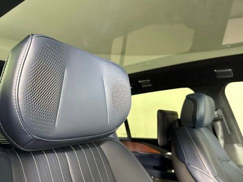 New 2025 Cadillac Escalade IQ Luxury 2 AWD/4WD image 38