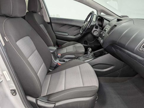 Used 2015 Kia Forte EX FWD image 36