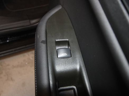 Used 2022 Chevrolet Blazer LT image 26