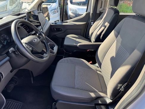 Used 2023 Ford Transit 350 XLT image 25