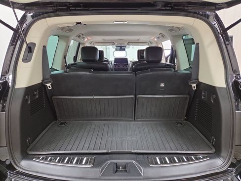Used 2022 Nissan Armada Platinum w/ Captain's Chairs Package AWD/4WD image 9