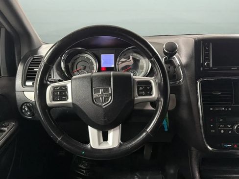 Used 2019 Dodge Grand Caravan GT FWD image 10