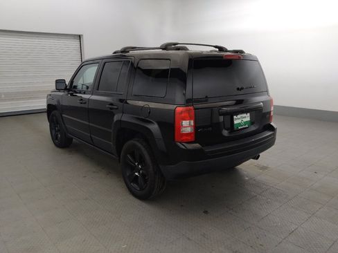 Used 2017 Jeep Patriot High Altitude AWD/4WD image 5