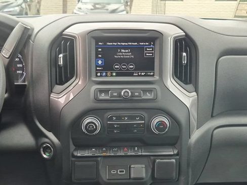 Used 2023 Chevrolet Silverado 1500 Custom AWD/4WD image 24