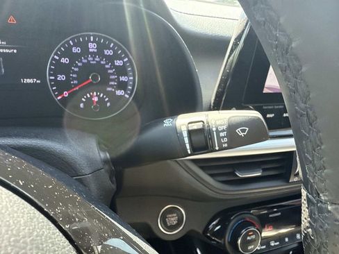 Used 2023 Kia Forte GT-Line w/ GT-Line Premium Package FWD image 32