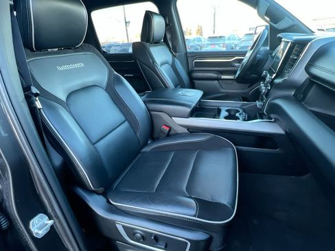 Used 2024 RAM 1500 Laramie image 28