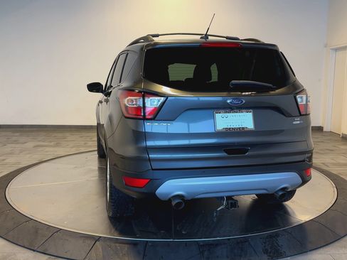 Used 2017 Ford Escape SE w/ Equipment Group 201A image 7