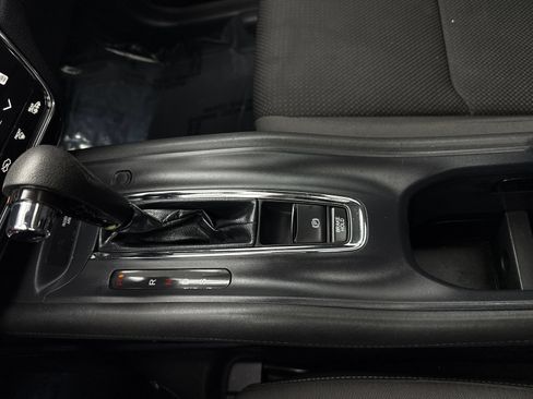 Used 2022 Honda HR-V EX image 28