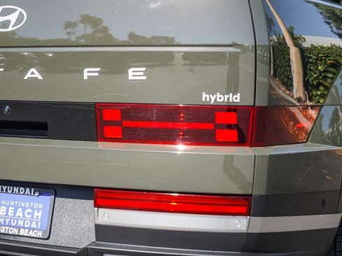 Used 2025 Hyundai Santa Fe Limited FWD image 7