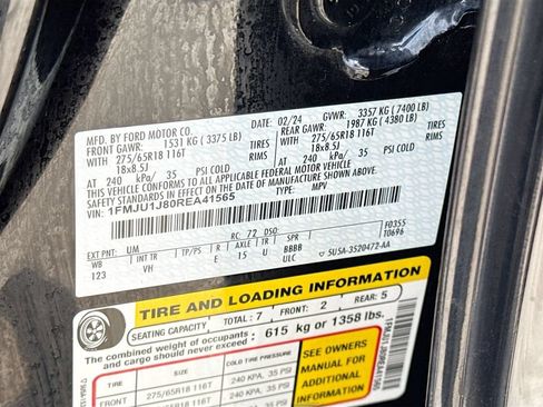 Used 2024 Ford Expedition XLT AWD/4WD image 34