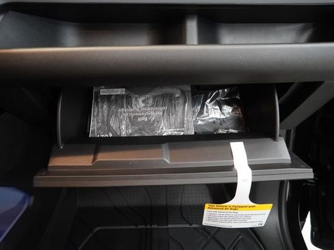 New 2027 Chevrolet Bolt RS FWD image 34