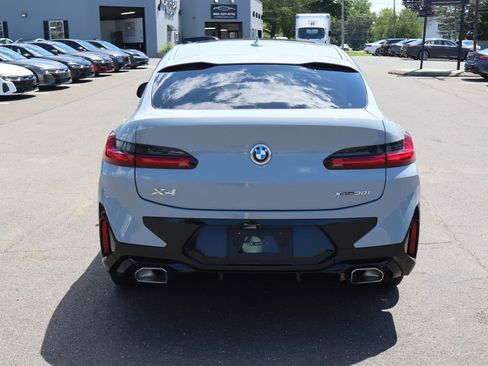 Used 2025 BMW X4 xDrive30i w/ Premium Package AWD/4WD image 6
