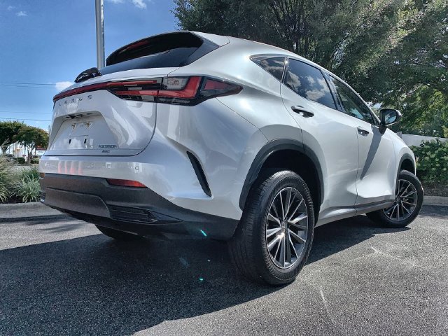 Used 2024 Lexus NX 350h AWD w/ Luxury Package image 8