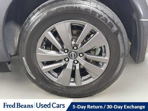 Used 2023 Nissan Pathfinder SV w/ SV Premium Package AWD/4WD image 38